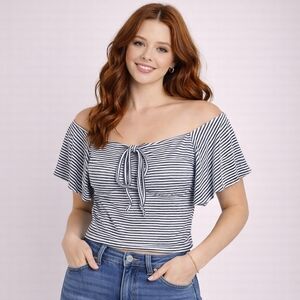 Buckle y2k style stripped cropped short sleeve shirt